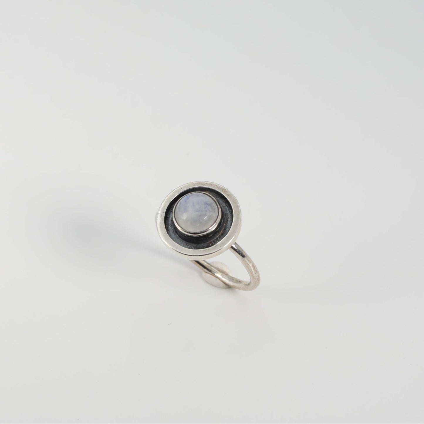 Round Moon